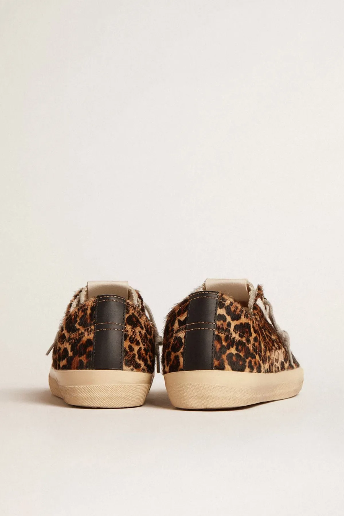Golden Goose V-Star Sneaker - Beige/ Brown Leo/ Black