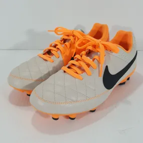 Nike Youth Outdoor Soccer Cleats - Size 5.5Y - Pre-Owned 6RXQT8