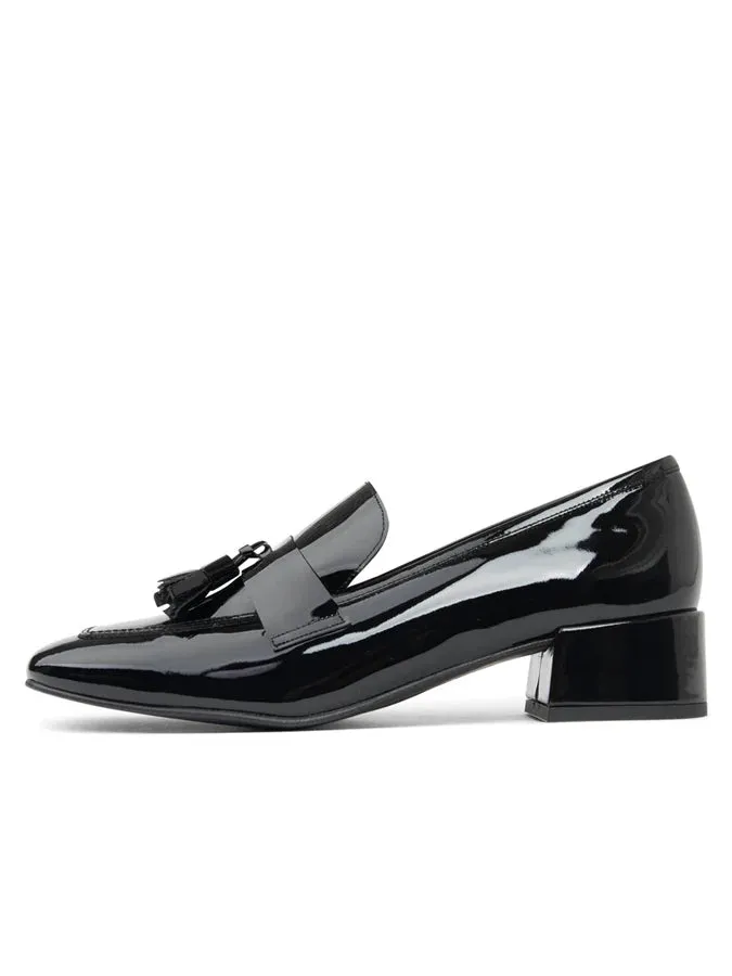 Patricia Green - Beckham Block Heel Tassel Loafer